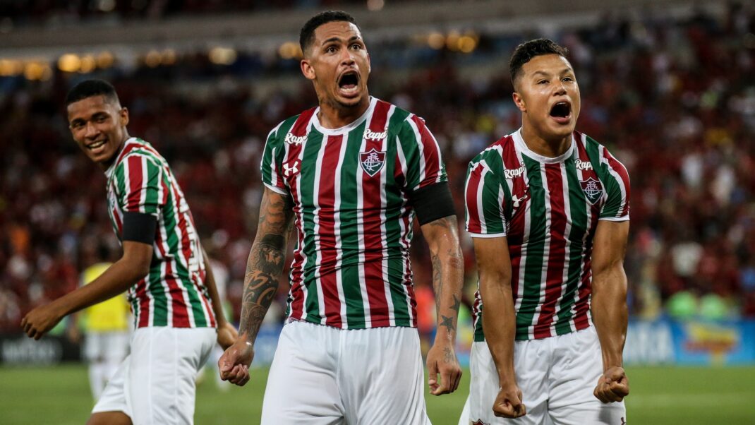 Fluminense goleia o Flamengo e é bicampeão carioca — Fluminense